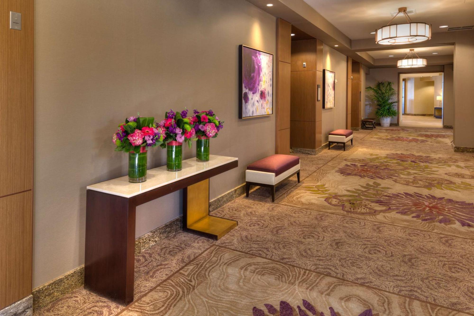 Doubletree By Hilton Irvine Spectrum Extérieur photo