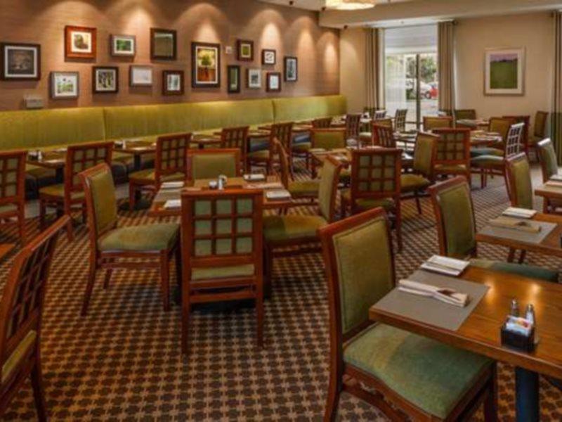Doubletree By Hilton Irvine Spectrum Extérieur photo